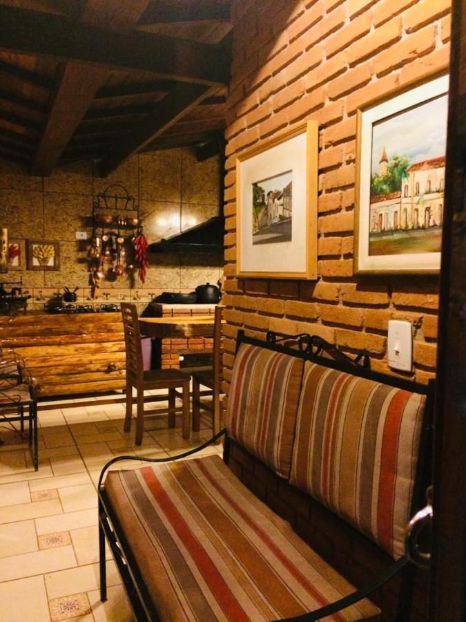 Villa Valentina Chales Com Lareira E Churrasqueira Campos do Jordão Eksteriør bilde